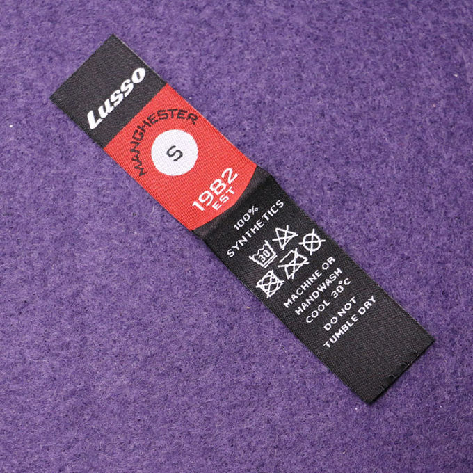 Soem-Kleiderkundenspezifische Kleiderluxusumbau-nähen schwarzes Polyester-Quadrat in den Namen-Aufklebern