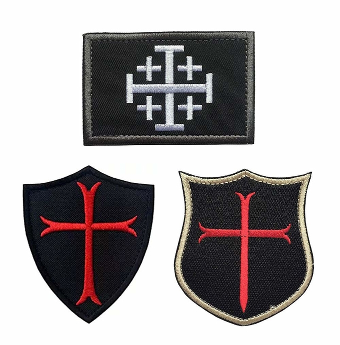 Rand-Verschluss weiße Merrow-Flaggen-Gewohnheit gesponnene Ausweise stickten Polyester